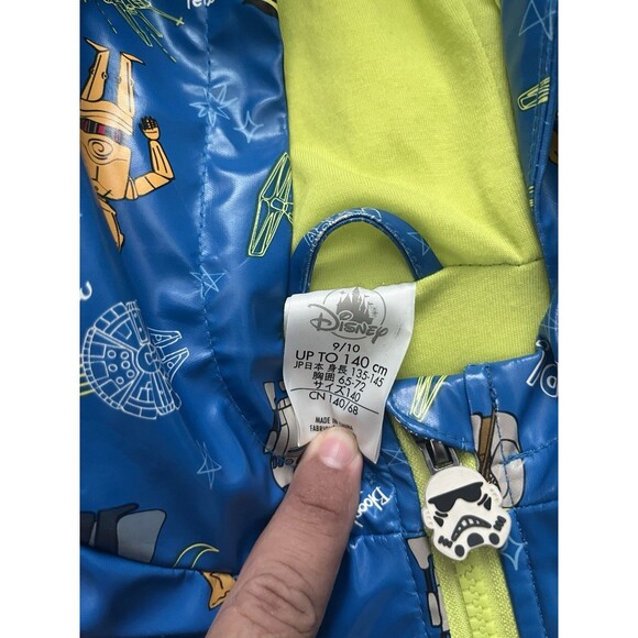 Star Wars Disney Store Rain Coat/Jacket Darth Vader/Chewbacca/R2D2/Yoda Sz 9/10 - Picture 5 of 6